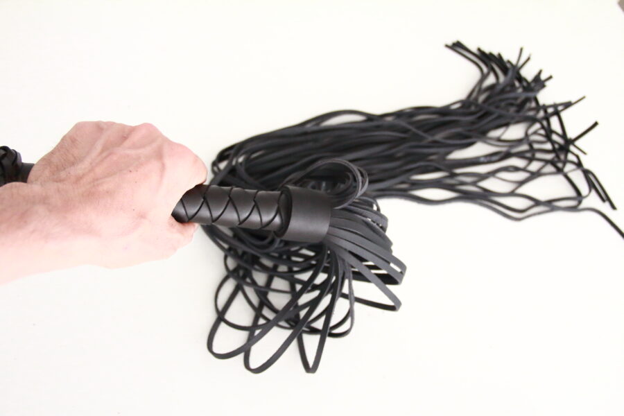 Long Tail Flogger