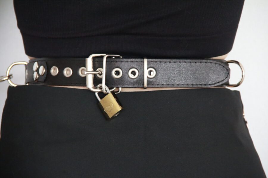 Bondage Belt