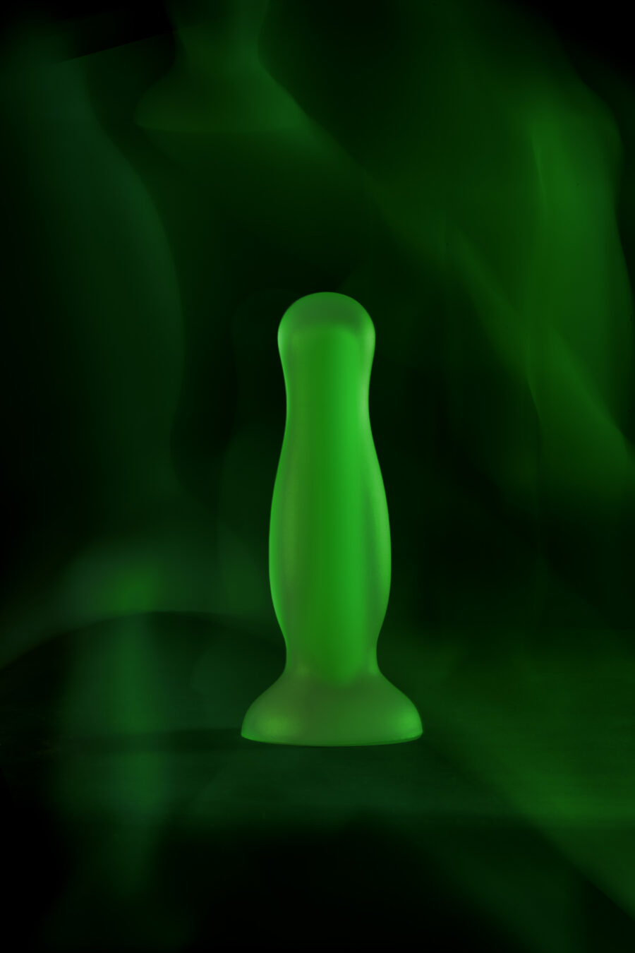 Victor Glow Anal Plug, 10 cm